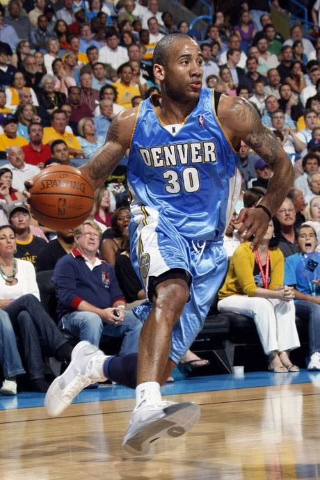 更帮助他们 更帮助他们