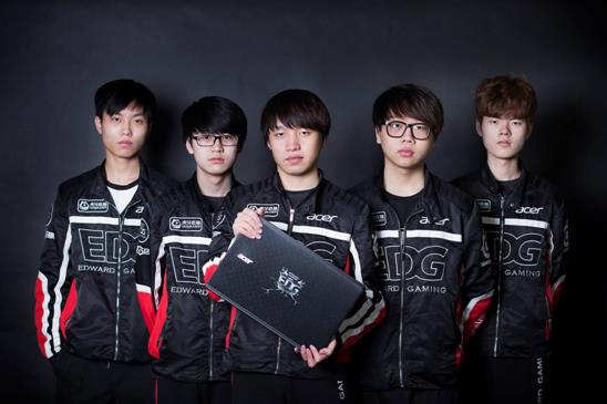 斯维亚特克 斯维亚特克